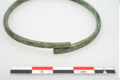 Foto von Bronzearmreif (NHMW-PRAE-024075)